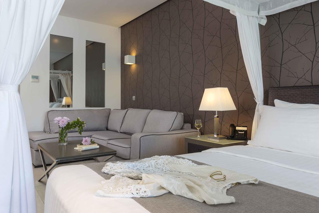 Junior Suite Private Pool